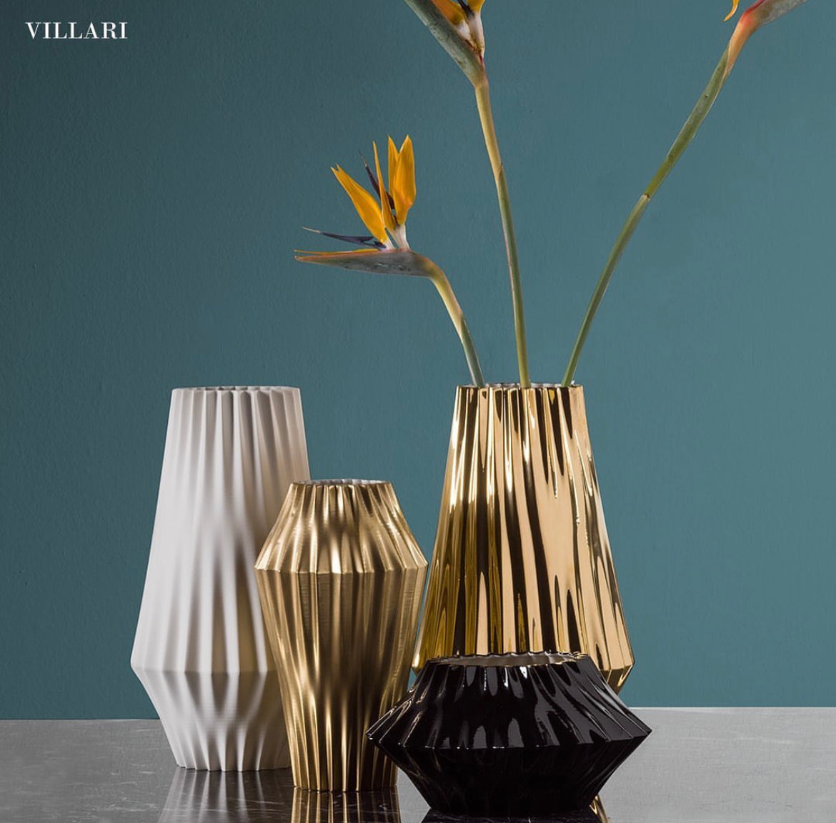 Vertigo Small Vase - Black